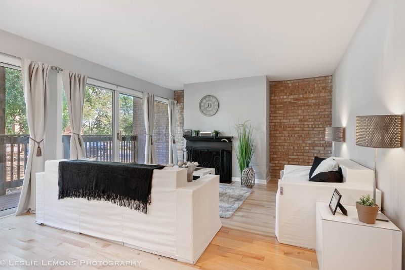 Foto principal - 5882 Forest View Rd