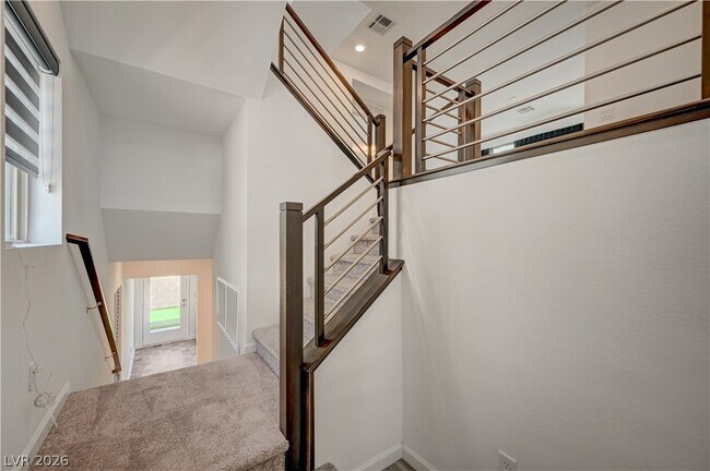 Foto del edificio - 7760 Misty Oaks Ave