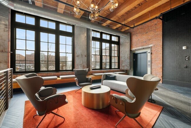 Foto del edificio - 319 A St