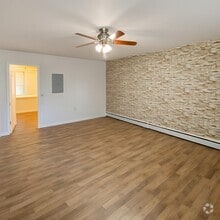 Building Photo - 224 Walsh Ave