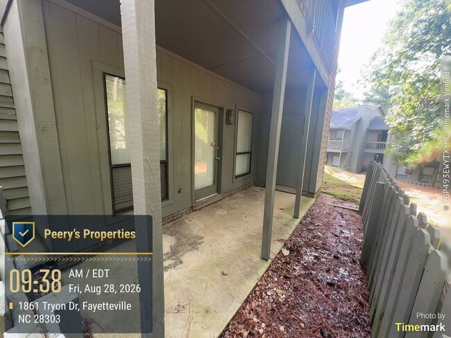 Building Photo - 1861 Tryon Dr