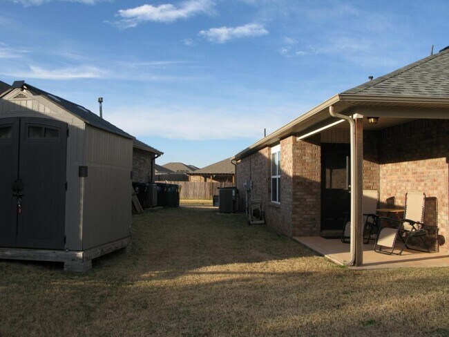 Foto del edificio - 3540 SE 96th St