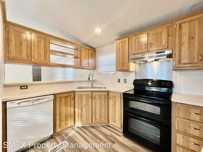 Building Photo - 2 br, 2 bath House - 2135 Windy Hill Rd, A