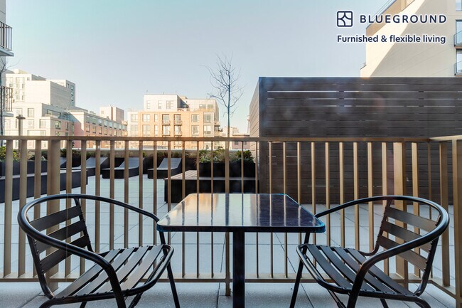 Foto del edificio - 16 West St