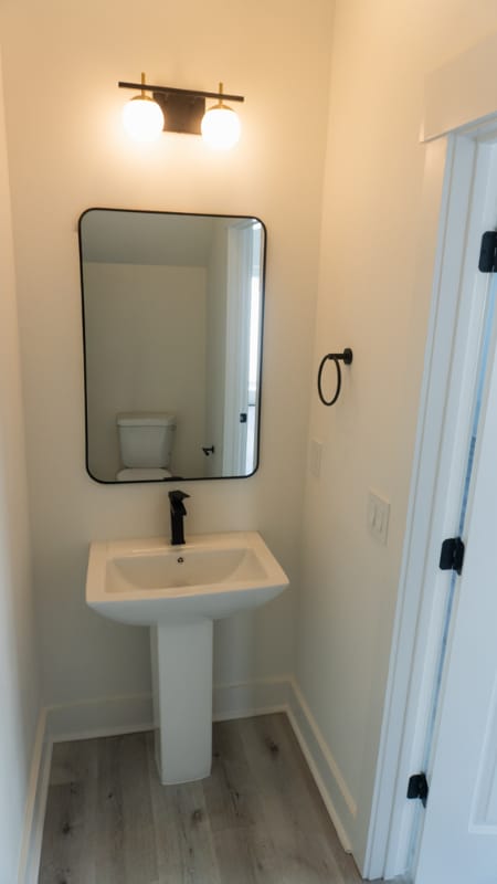 Building Photo - 850 Maxine Ct