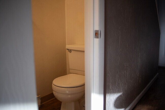 Foto del edificio - 1785 Baron Dr