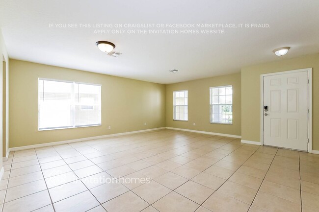 Building Photo - 15696 Galbi Dr