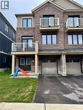 Building Photo - 12 Norwich Cres