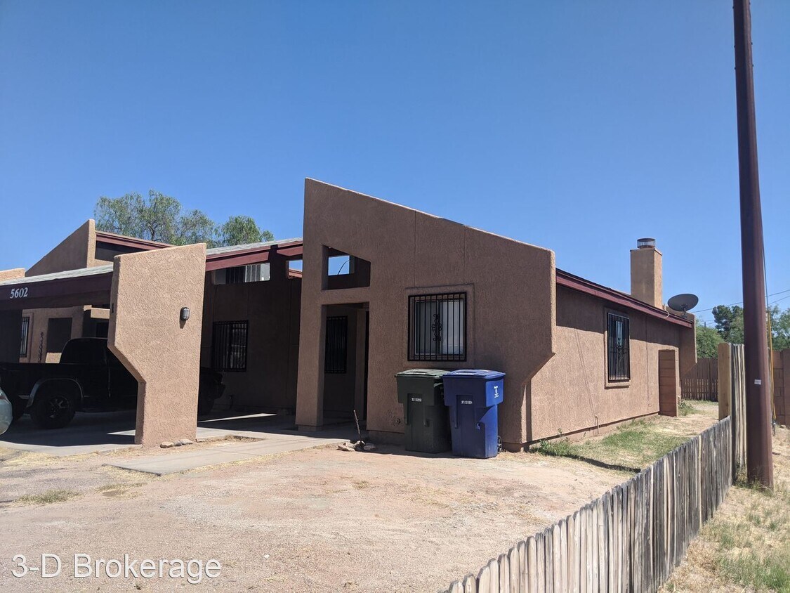 Foto principal - 5602 E 26th St
