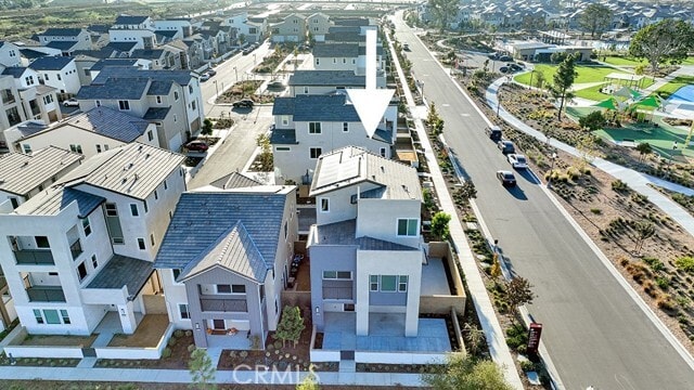 Foto del edificio - 401 Junco