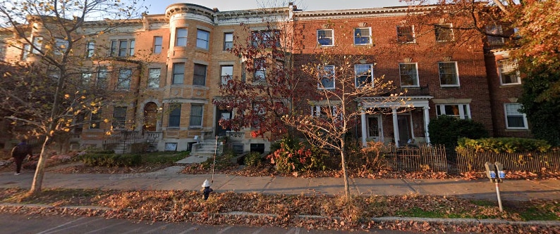 Primary Photo - 1728 Beacon St