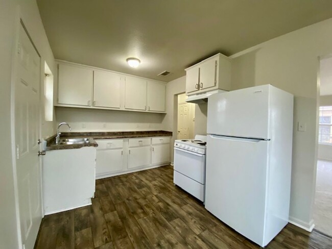 Foto del edificio - Renovated 3 Bedroom 1 Bath Home in Bossier...