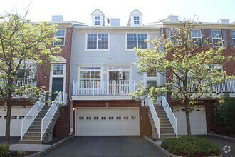 Building Photo - 9 McMartin Ct