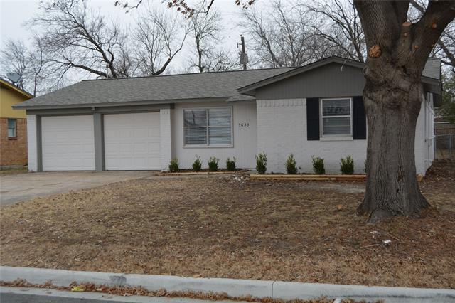 Foto del edificio - 7616 Parkwood Ln