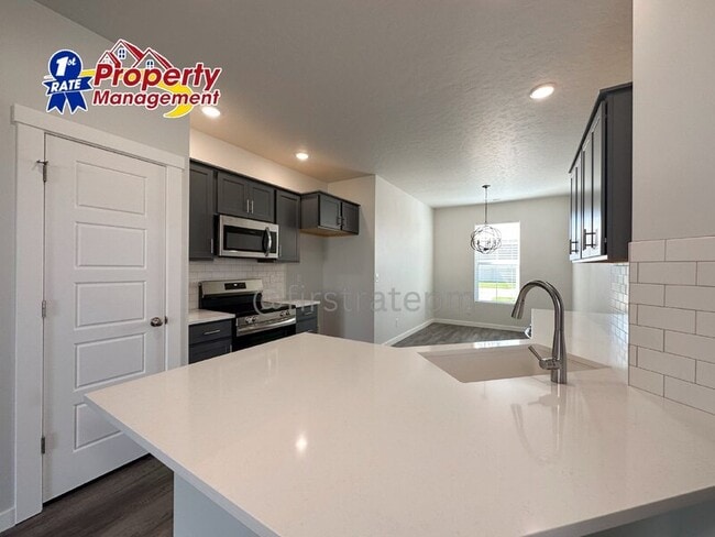 Foto del edificio - 4212 N Parnassus Wy