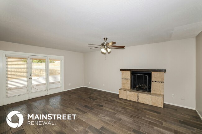 Building Photo - 5322 W Riviera Dr