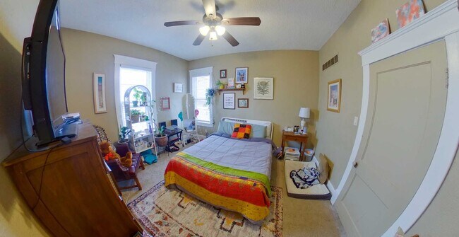 Foto del edificio - 1110 Colorado St