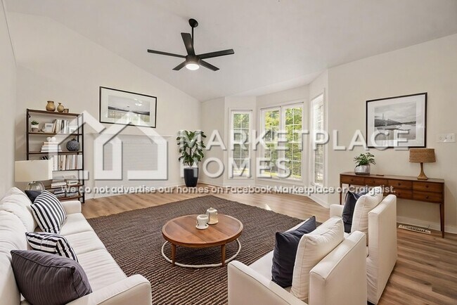 Building Photo - 7335 Hunters Ridge Dr
