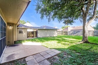 Building Photo - 15127 Camino Del Sol Dr Building Photo - 15127 Camino Del Sol Dr