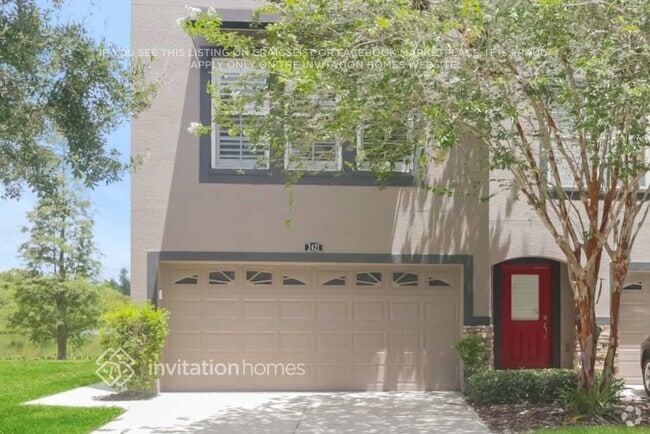 Building Photo - 2421 Lexington Oak Dr