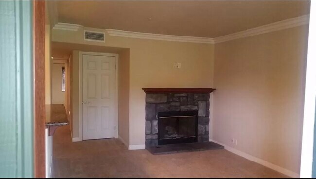 Fotografía del edificio - 1434 Marshall Rd