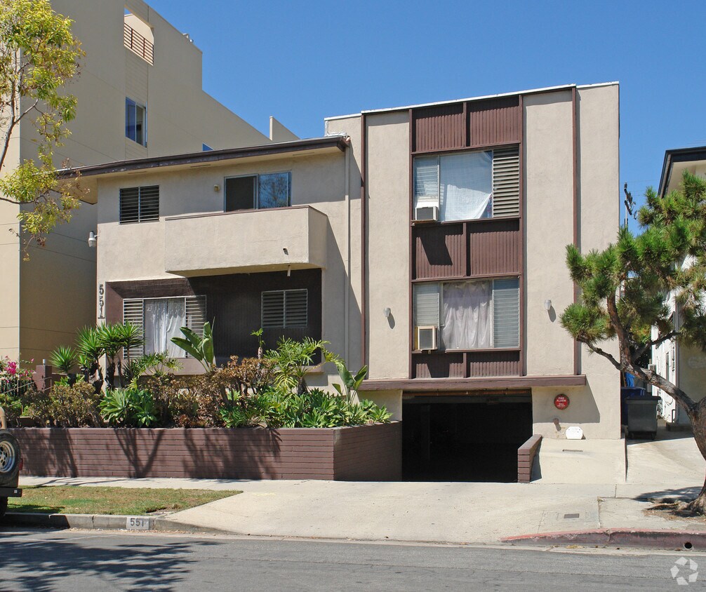 Primary Photo - 551 N Kings Rd