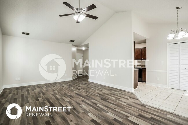 Building Photo - 3854 English Colony Dr S