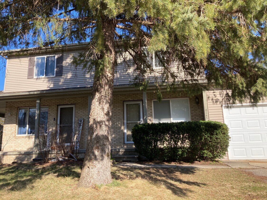 Primary Photo - 6143 Porter Rd