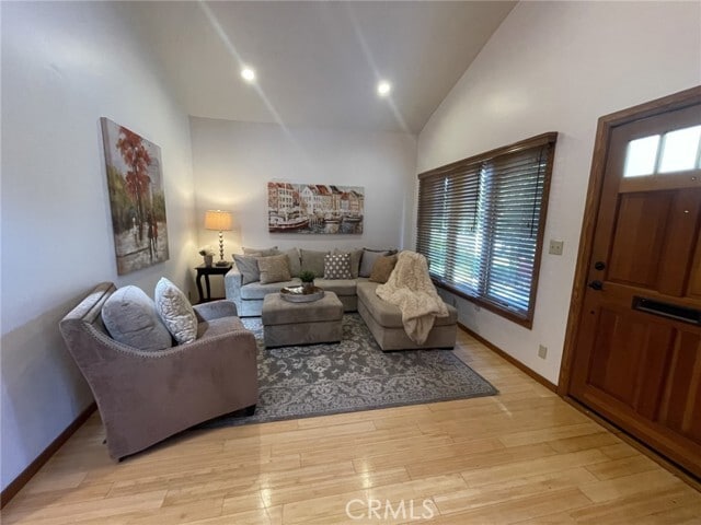 Building Photo - 761 S Los Robles Ave