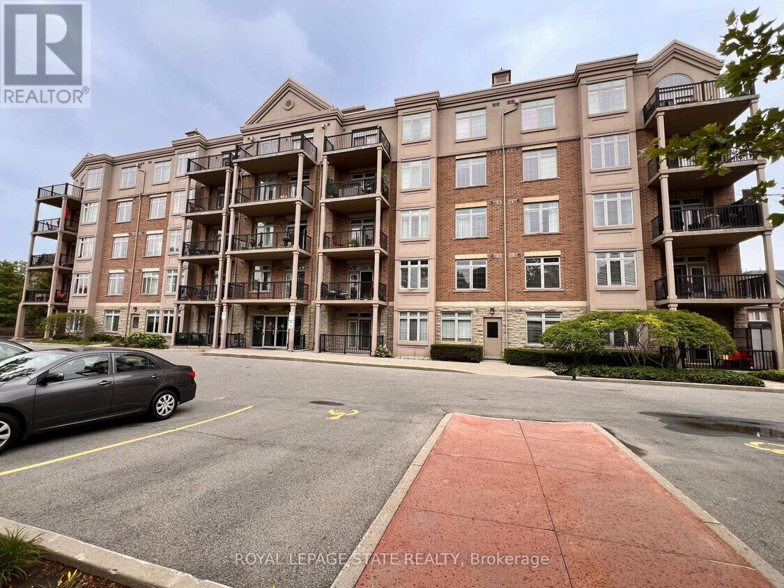 Photo principale - 396 Plains Rd E