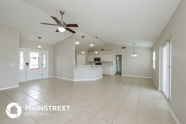 Building Photo - 102 Ashley Loop