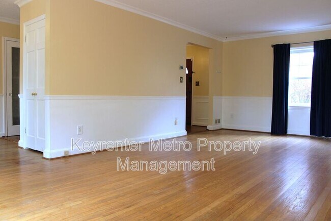 Foto del edificio - 9201 Fort Foote Rd