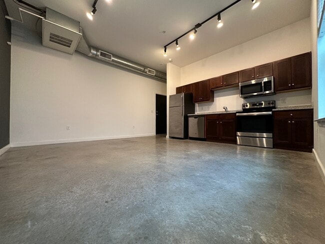 Building Photo - Museum Lofts