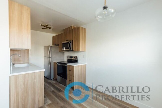 Foto del edificio - 3837 First Ave.