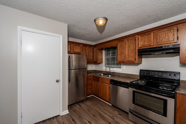 Foto del edificio - 1013 Sandy Brook Cir