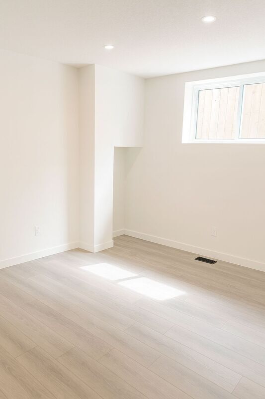 Photo du bâtiment - 11007 132 St NW