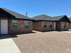 Building Photo - 3512 S County Rd 1307 1/2