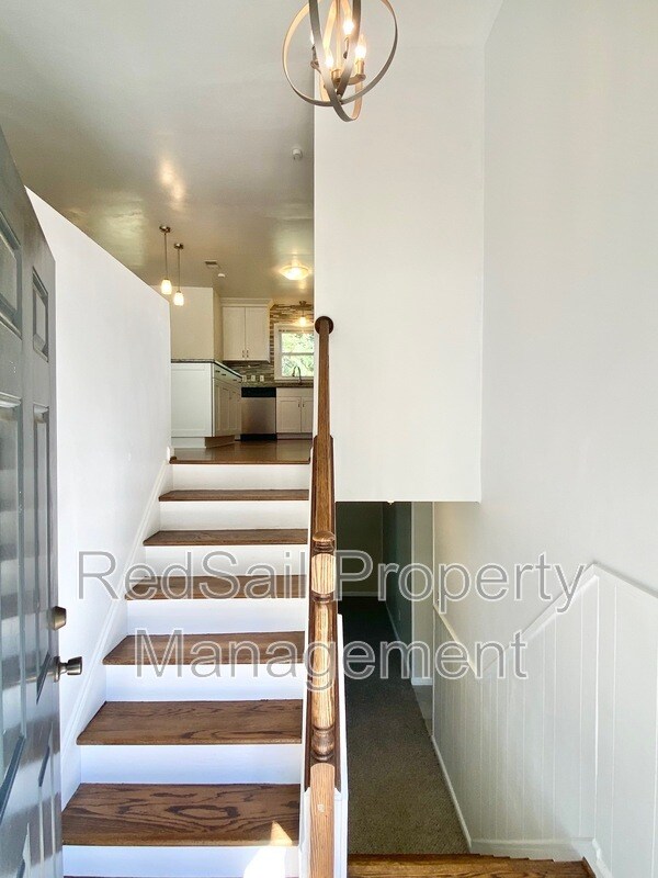 Building Photo - 146 Linbrook Dr