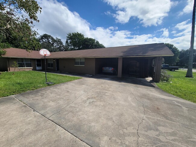 Building Photo - 7122 Green St