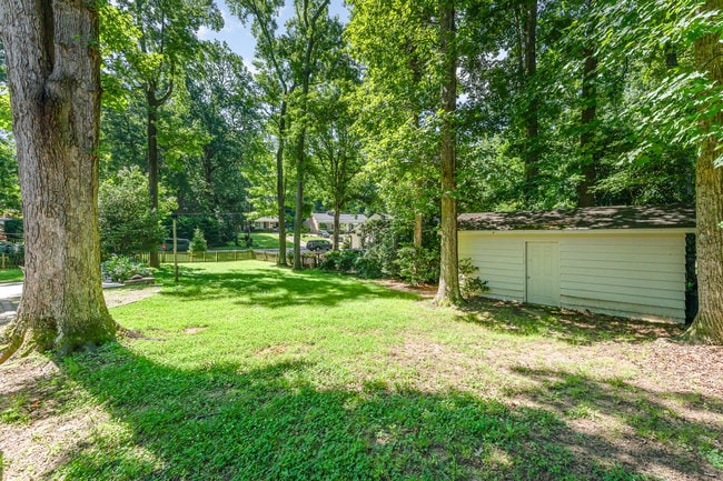 Foto del edificio - 4014 Sulkirk Rd