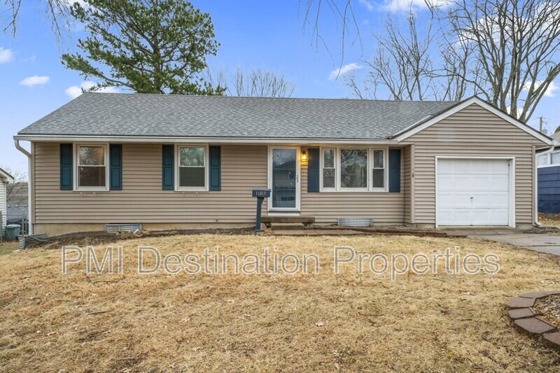 Primary Photo - 11217 Cleveland Ave