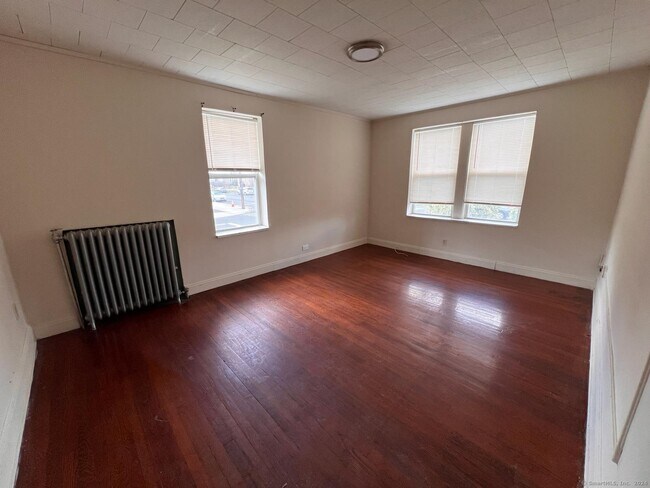 Foto del edificio - 635 2nd Ave