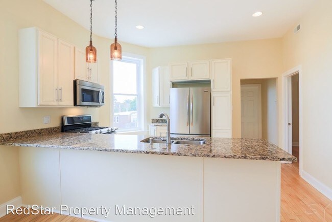 Foto del edificio - 1528 N Campbell Ave