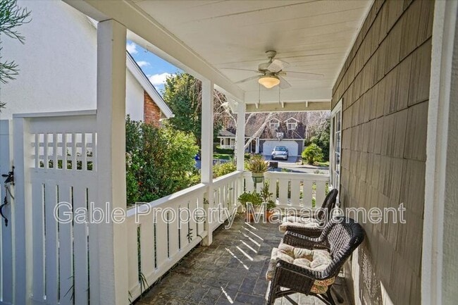 Building Photo - 26020 Moreno Dr