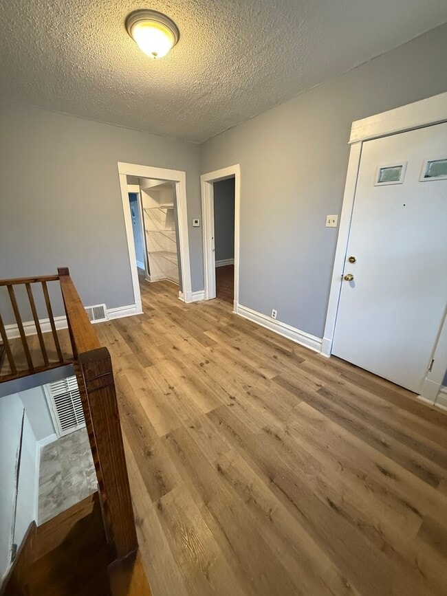 Foto del edificio - 3616 N Kedzie Ave