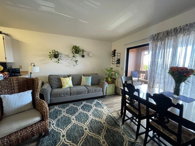 Building Photo - Maui Lani Terraces Two Bedroom