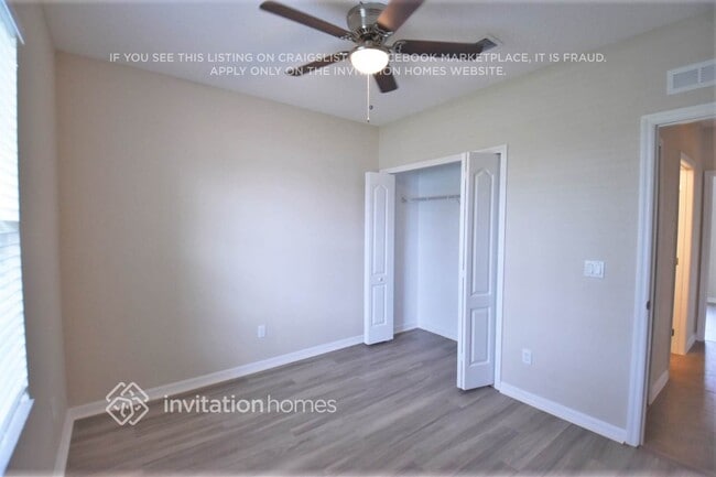 Building Photo - 7806 Sloewood Dr