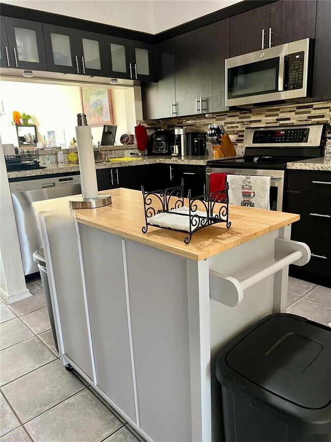 Photo - 271 Duval Ct House