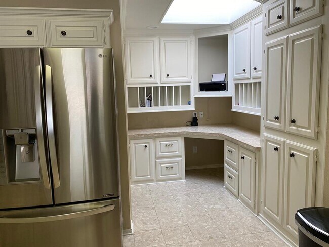 Building Photo - 5838 Preston Valley Dr