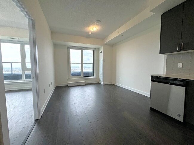 Building Photo - 3200 William Coltson Av